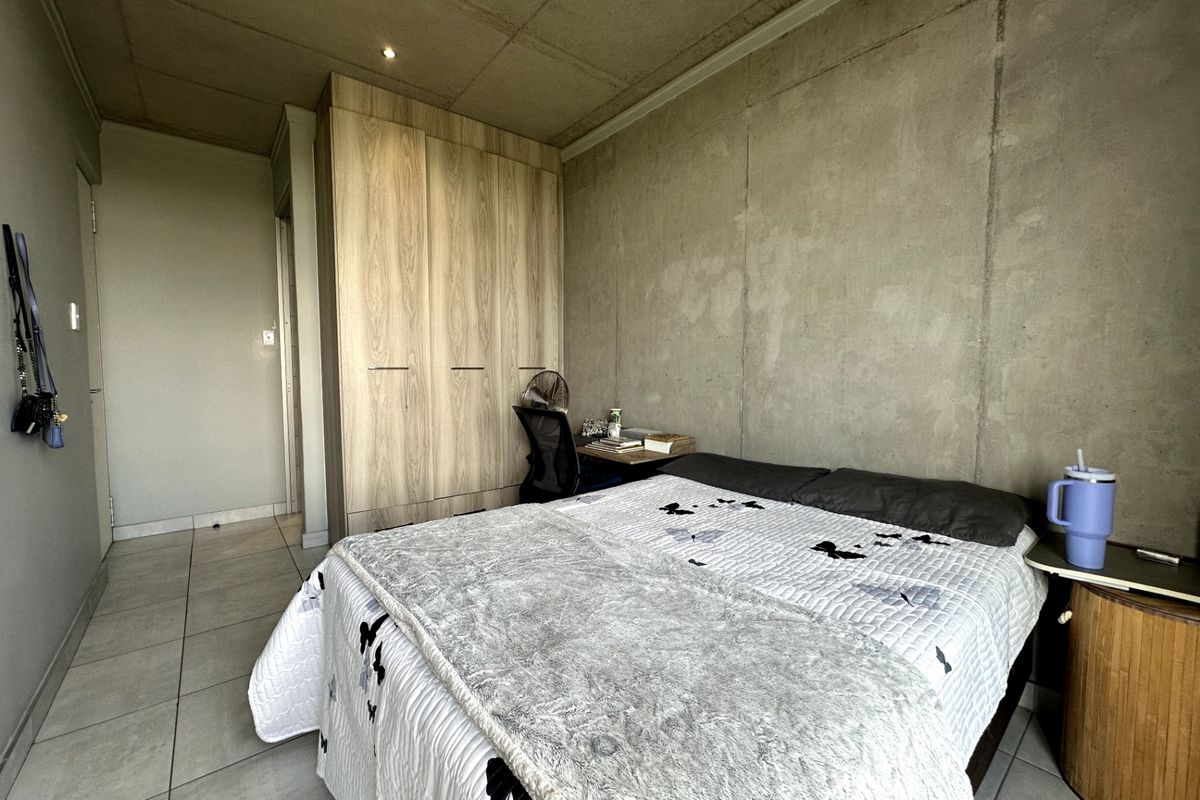 Apartment For Sale In Pretoria - Photo 2