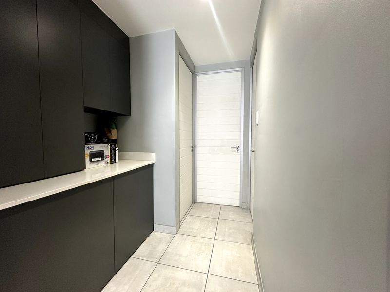 Apartment For Sale In Pretoria - Photo 9