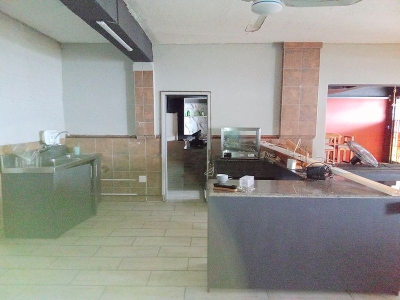 Commercial Rental Monthly In Amanzimtoti - Photo 6