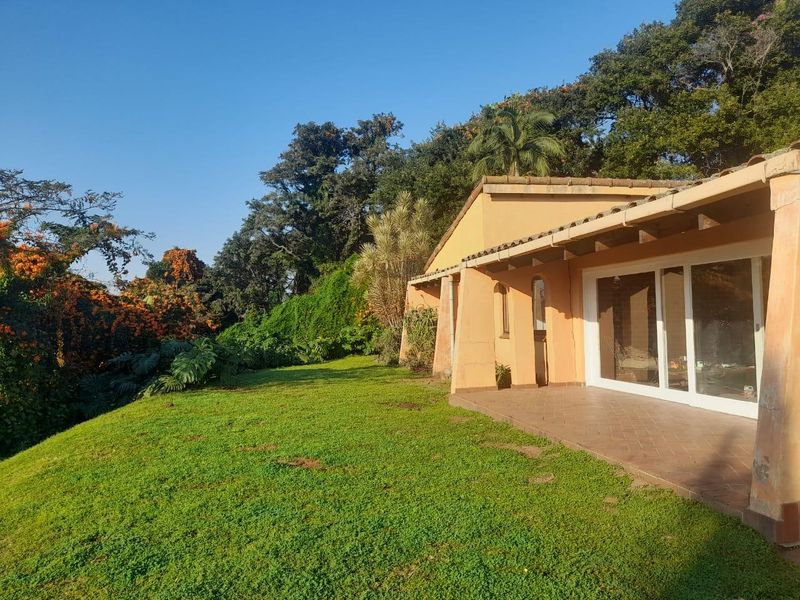 House For Sale In Amanzimtoti - Photo 1