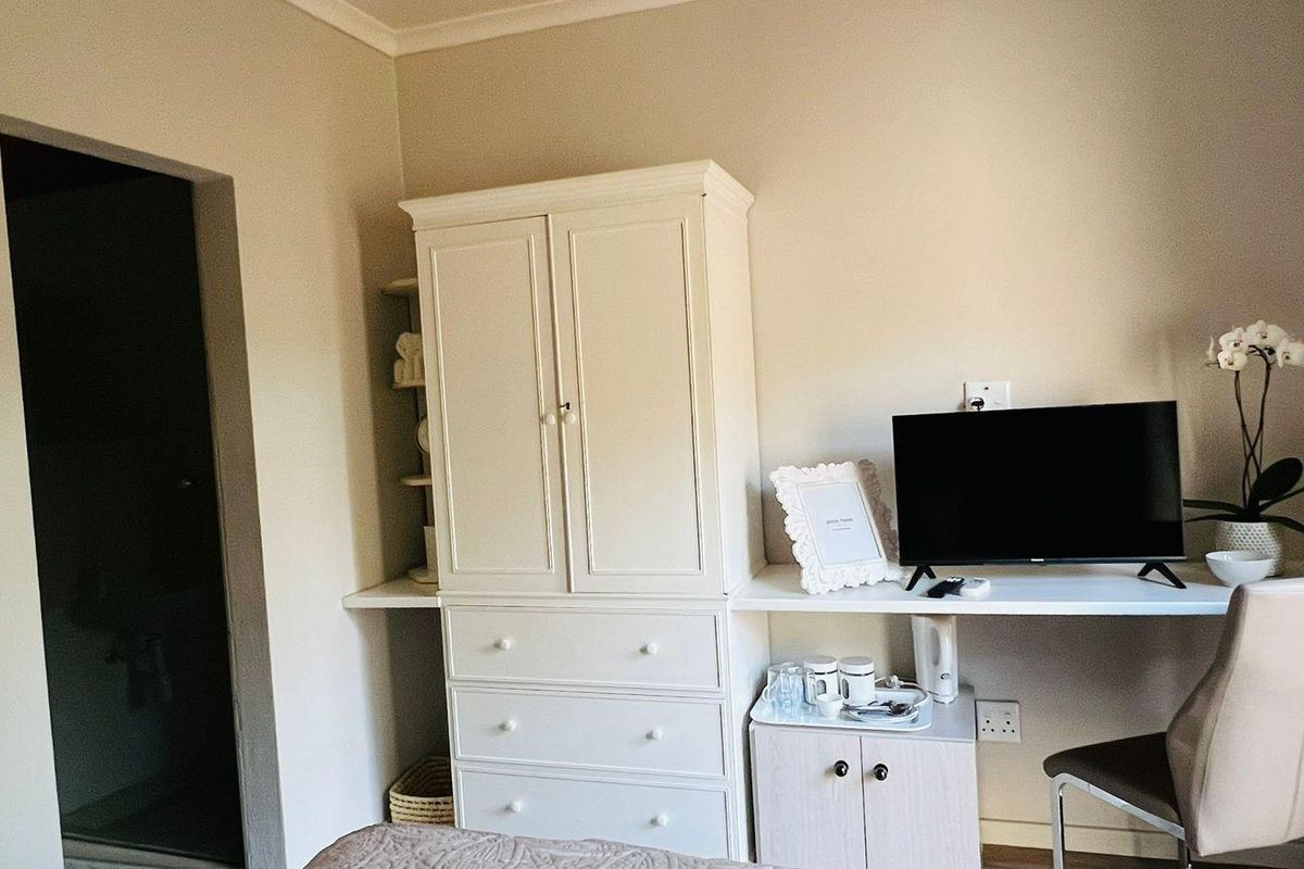 Apartment Rental Monthly In Midrand - Photo 4