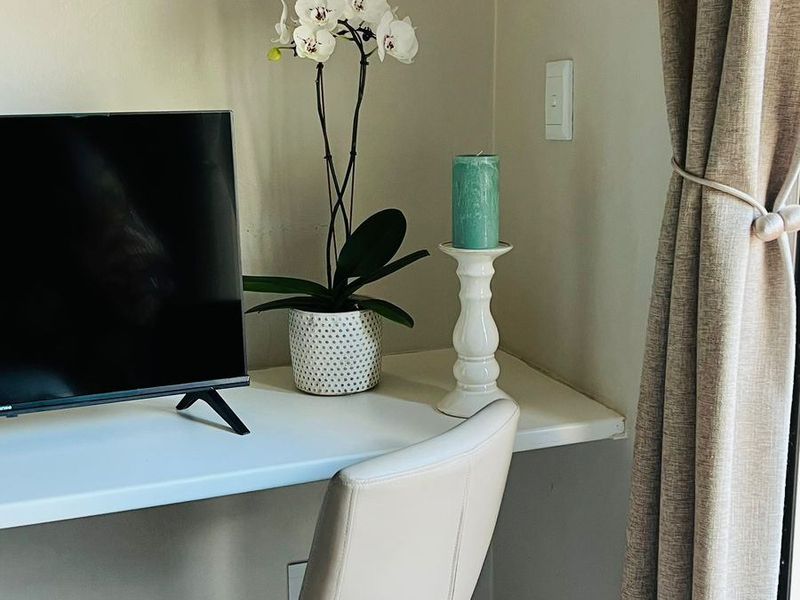 Apartment Rental Monthly In Midrand - Photo 6