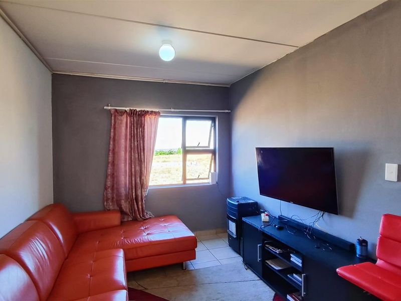 Apartment For Sale In Boksburg - Photo 6