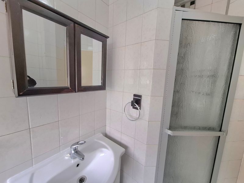 Apartment Rental Monthly In Sandton - Photo 6