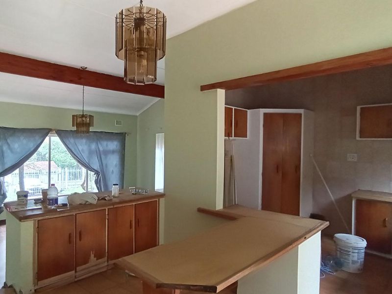 House For Sale In Margate - Photo 6