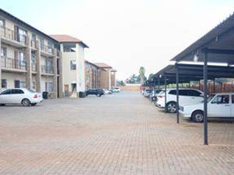 Apartment For Sale In Boksburg - Photo 3