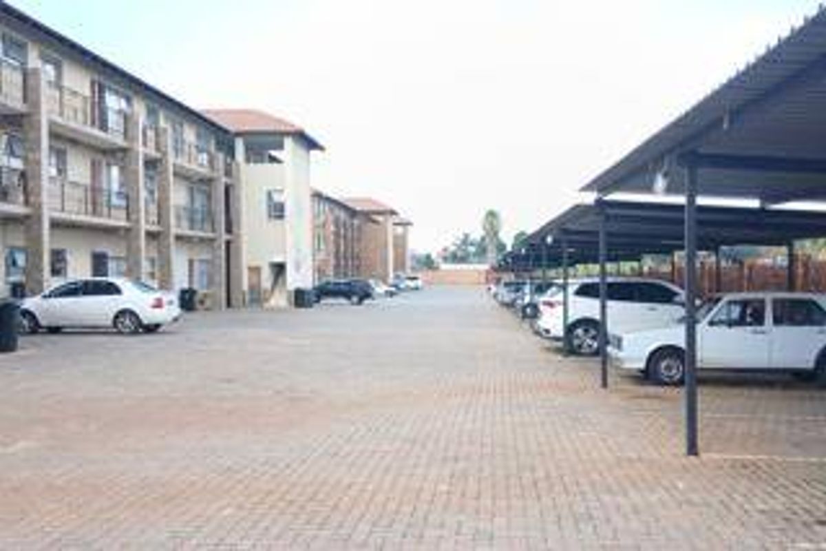 Apartment For Sale In Boksburg - Photo 3