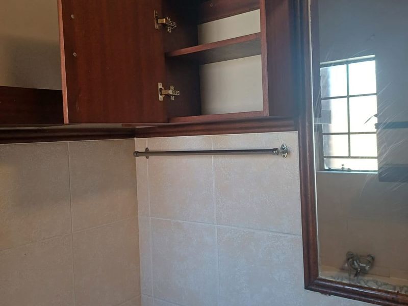 Apartment Rental Monthly In Pretoria - Photo 7