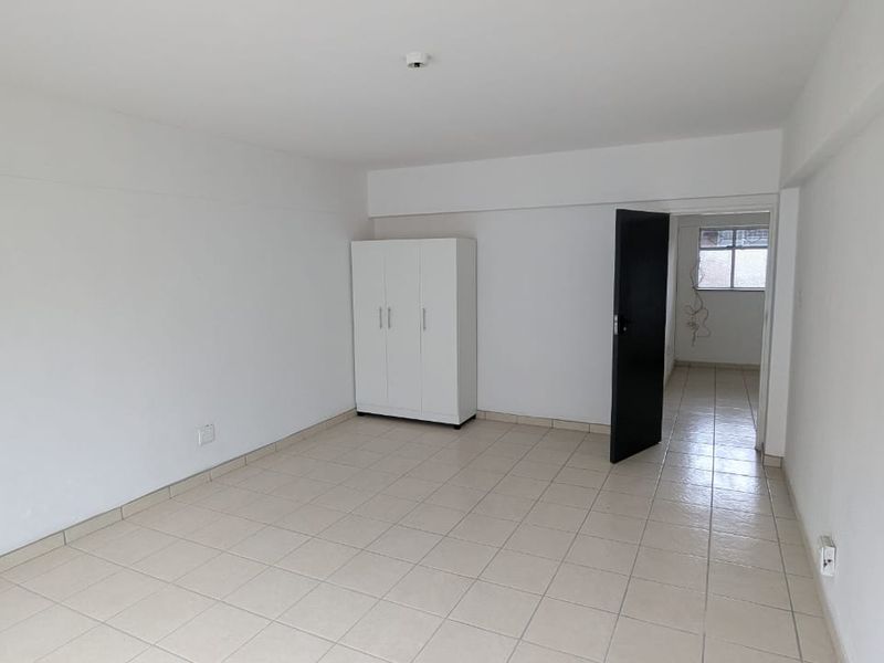 Apartment Rental Monthly In Edenvale - Photo 8