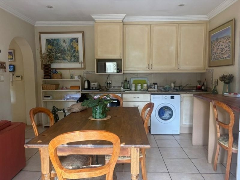 House Rental Monthly In Sandton - Photo 9