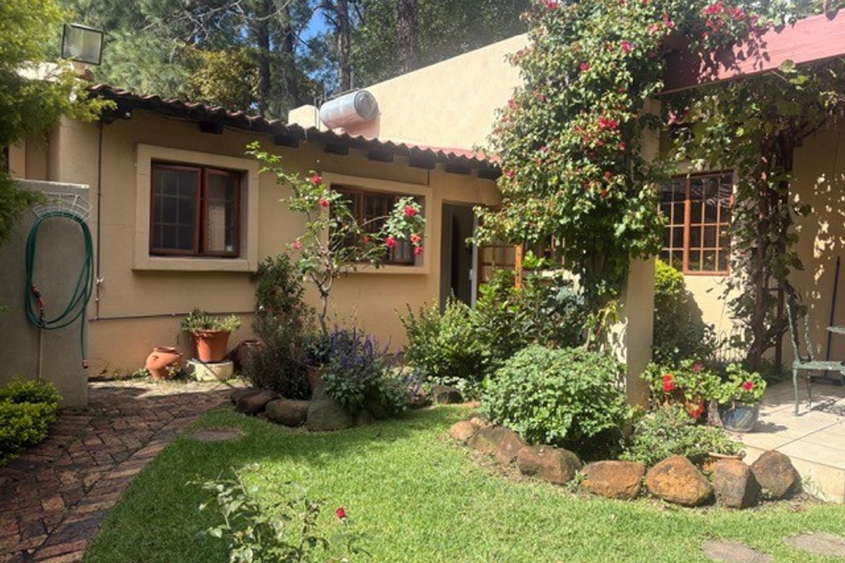 House Rental Monthly In Sandton - Photo 2
