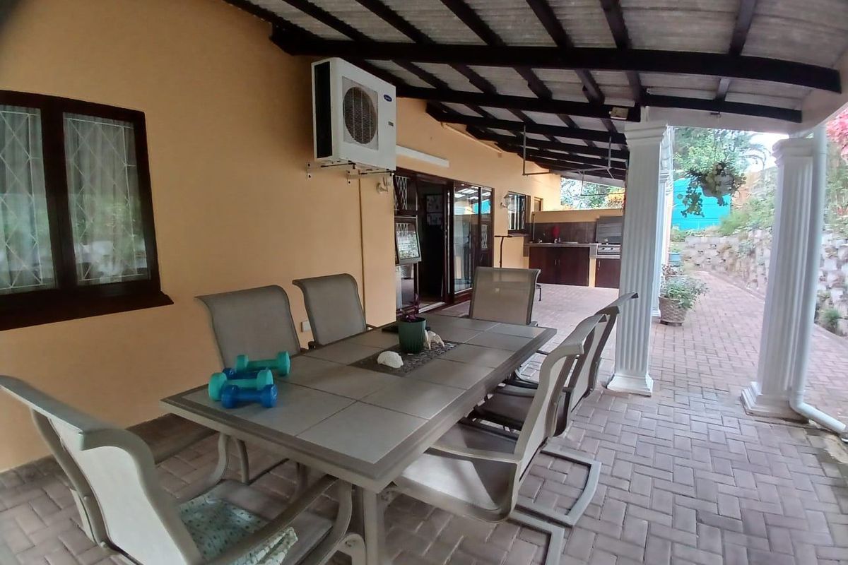 Townhouse For Sale In Port Shepstone - Photo 5