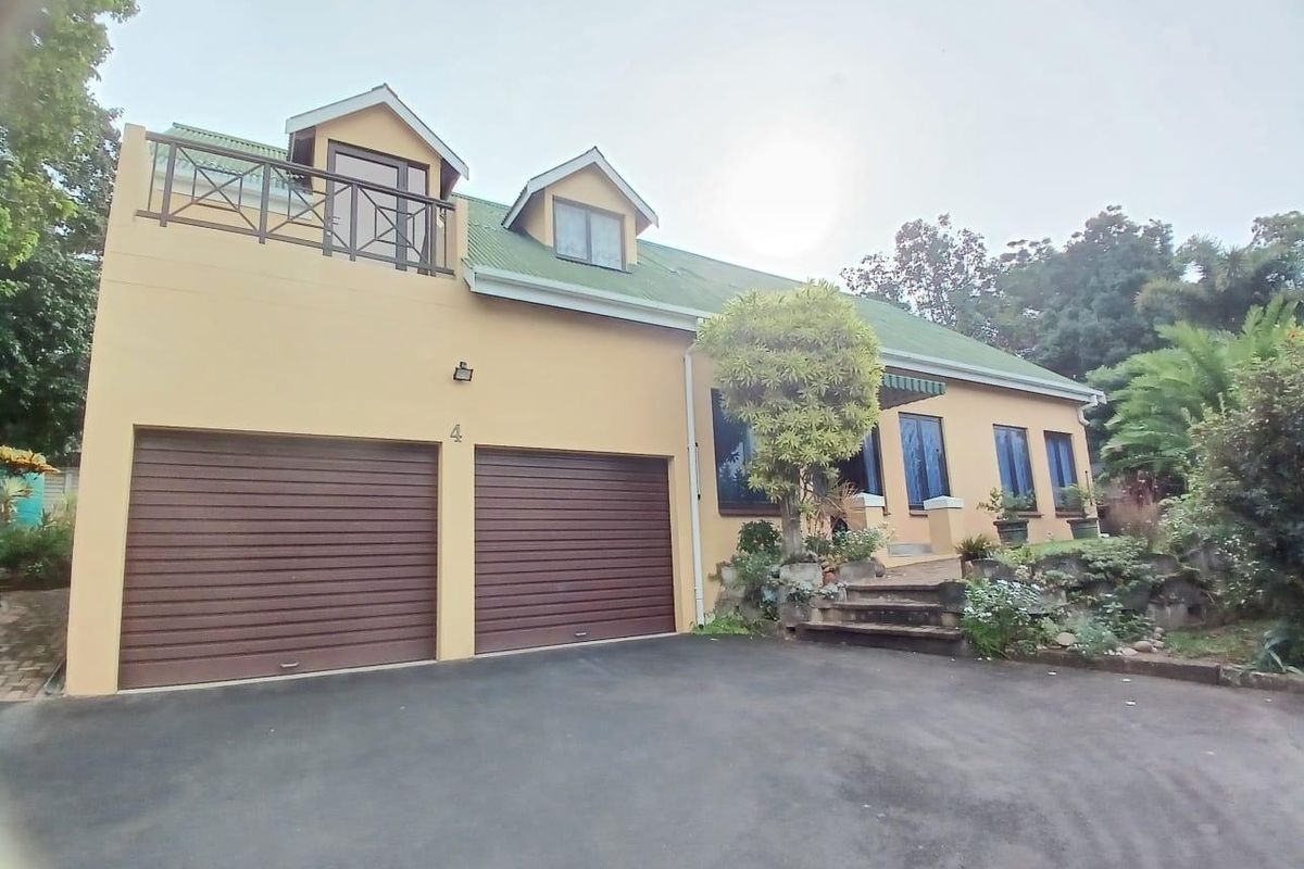 Townhouse For Sale In Port Shepstone - Photo 2