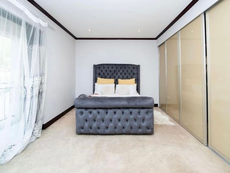 Apartment For Sale In Midrand - Photo 10