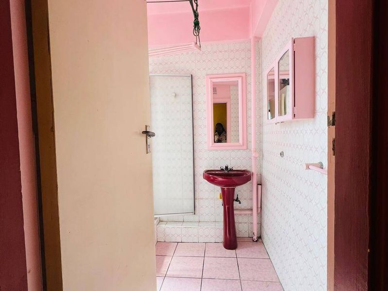 Apartment Rental Monthly In Durban - Photo 10