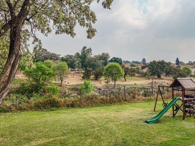 House For Sale In Johannesburg - Photo 10