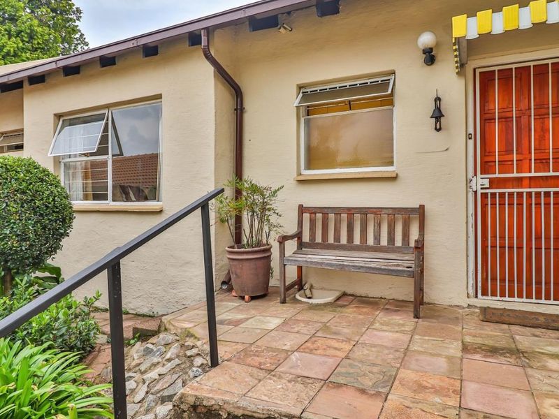 House For Sale In Johannesburg - Photo 3