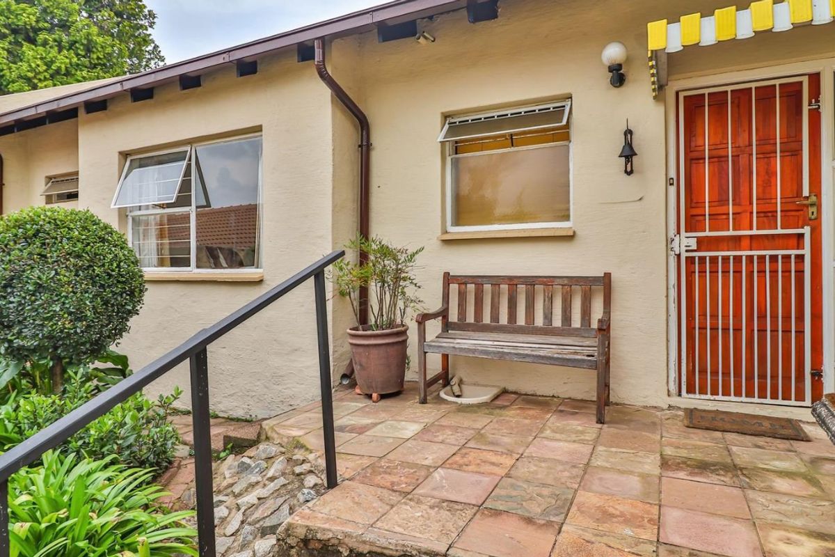 House For Sale In Johannesburg - Photo 3