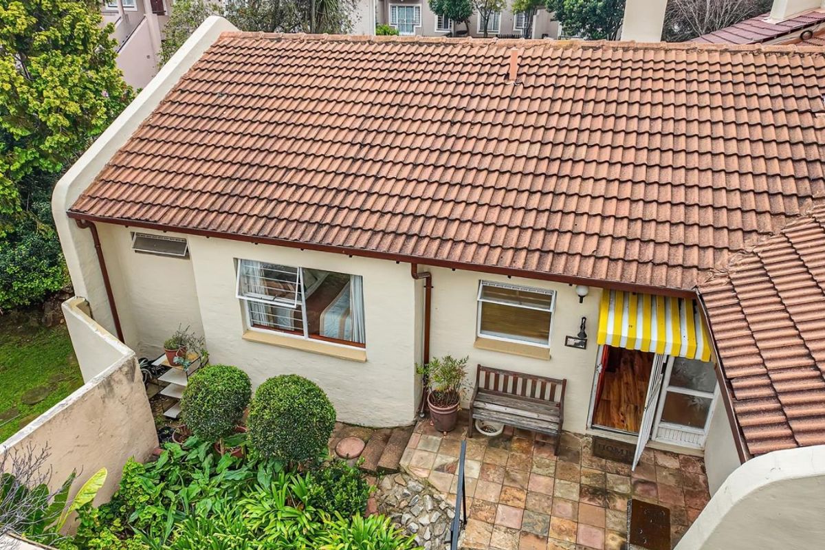 House For Sale In Johannesburg - Photo 4