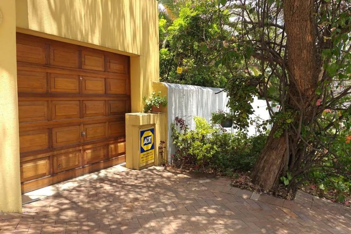 House Rental Monthly In Sandton - Photo 2