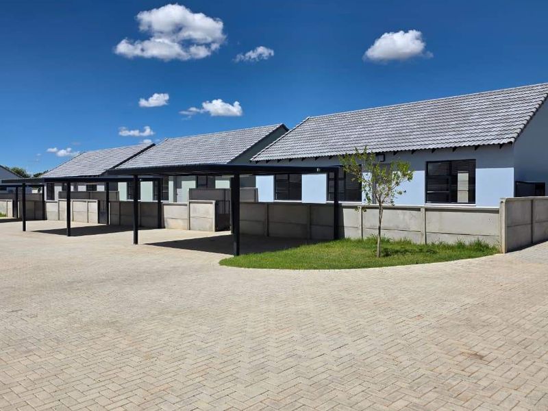 Townhouse For Sale In Port Alfred - Photo 5