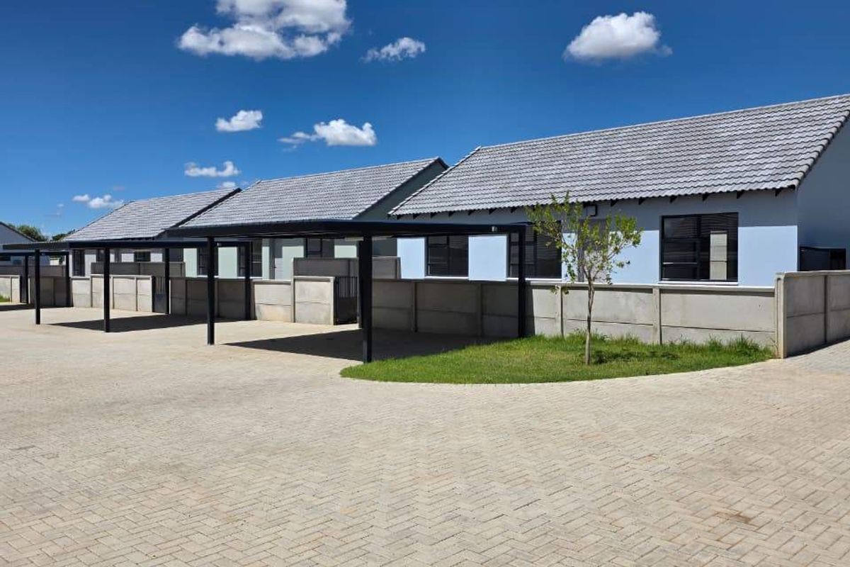 Townhouse For Sale In Port Alfred - Photo 5