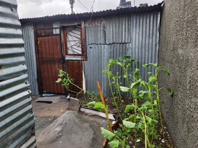 House For Sale In Cape Town - Photo 10