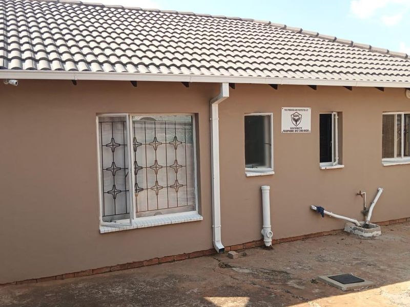 House For Sale In Pretoria - Photo 9