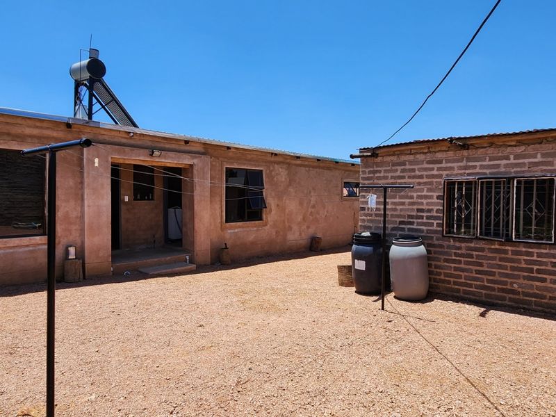 House For Sale In Mabopane - Photo 6