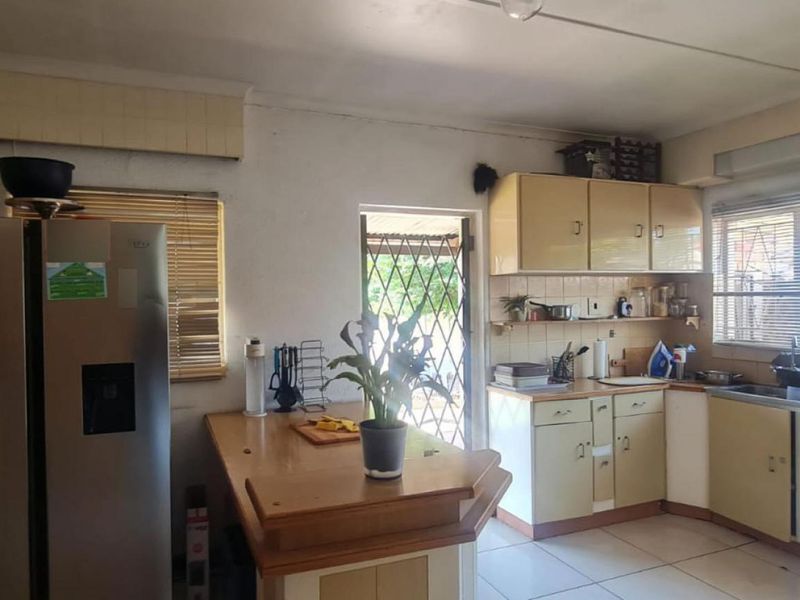 House For Sale In Germiston - Photo 3