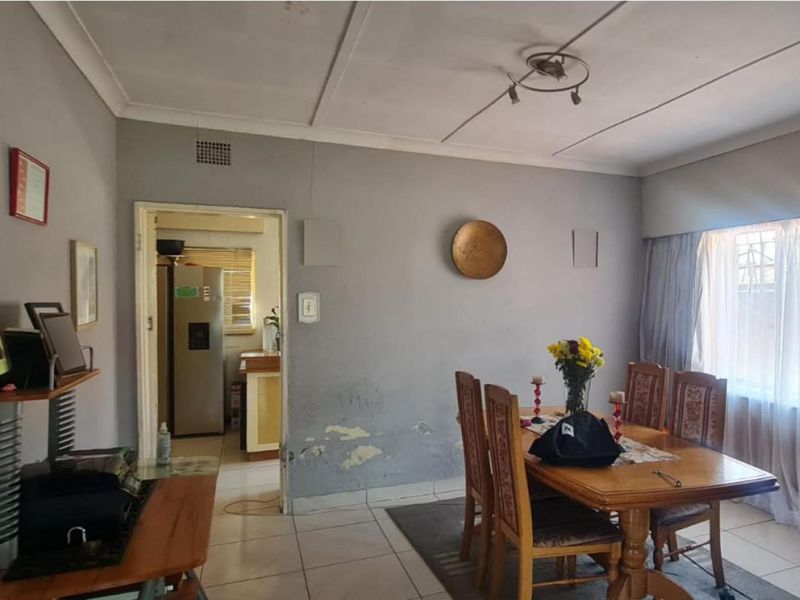 House For Sale In Germiston - Photo 5