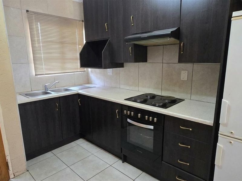Apartment For Sale In Boksburg - Photo 1