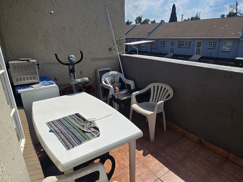 Apartment For Sale In Boksburg - Photo 4