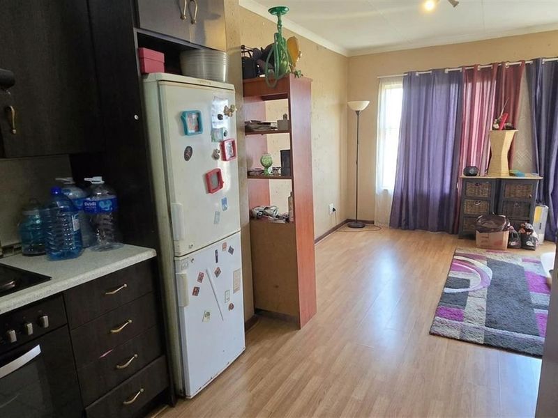 Apartment For Sale In Boksburg - Photo 3