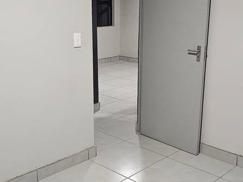 Apartment For Sale In Boksburg - Photo 8