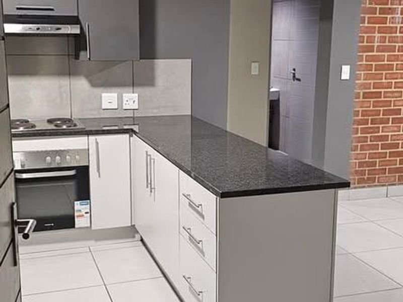 Apartment For Sale In Boksburg - Photo 5