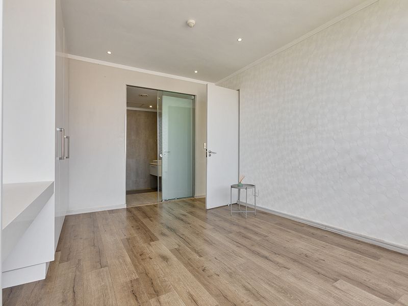 Apartment For Sale In Sandton - Photo 7