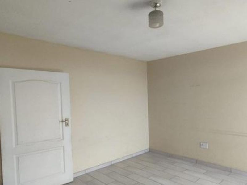 Apartment For Sale In Vanderbijlpark - Photo 8