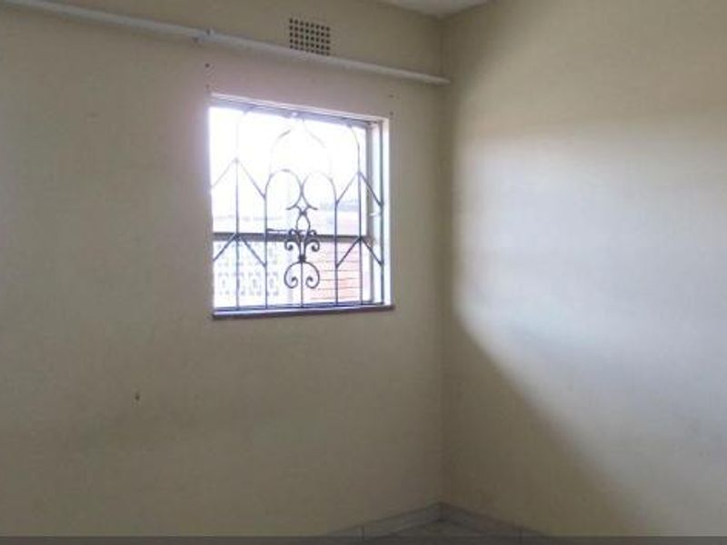 Apartment For Sale In Vanderbijlpark - Photo 9