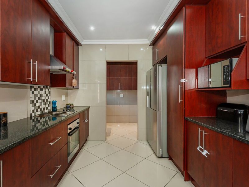 Cluster For Sale In Alberton - Photo 8