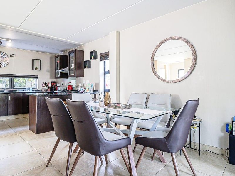 House For Sale In Sandton - Photo 9