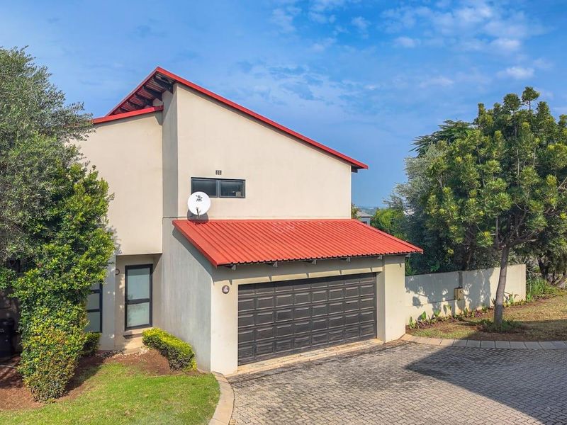 House Pending Sale In Sandton - Photo 1