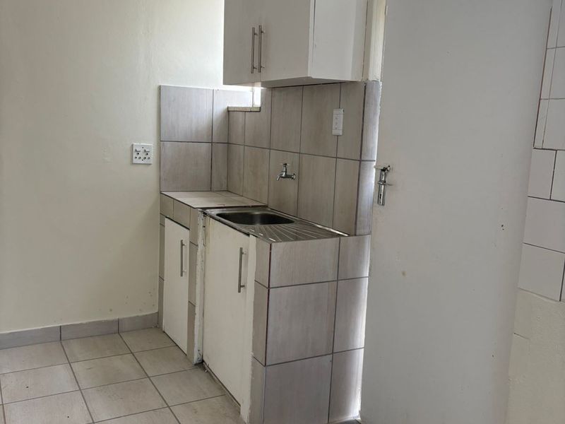 Apartment Rental Monthly In Johannesburg - Photo 7