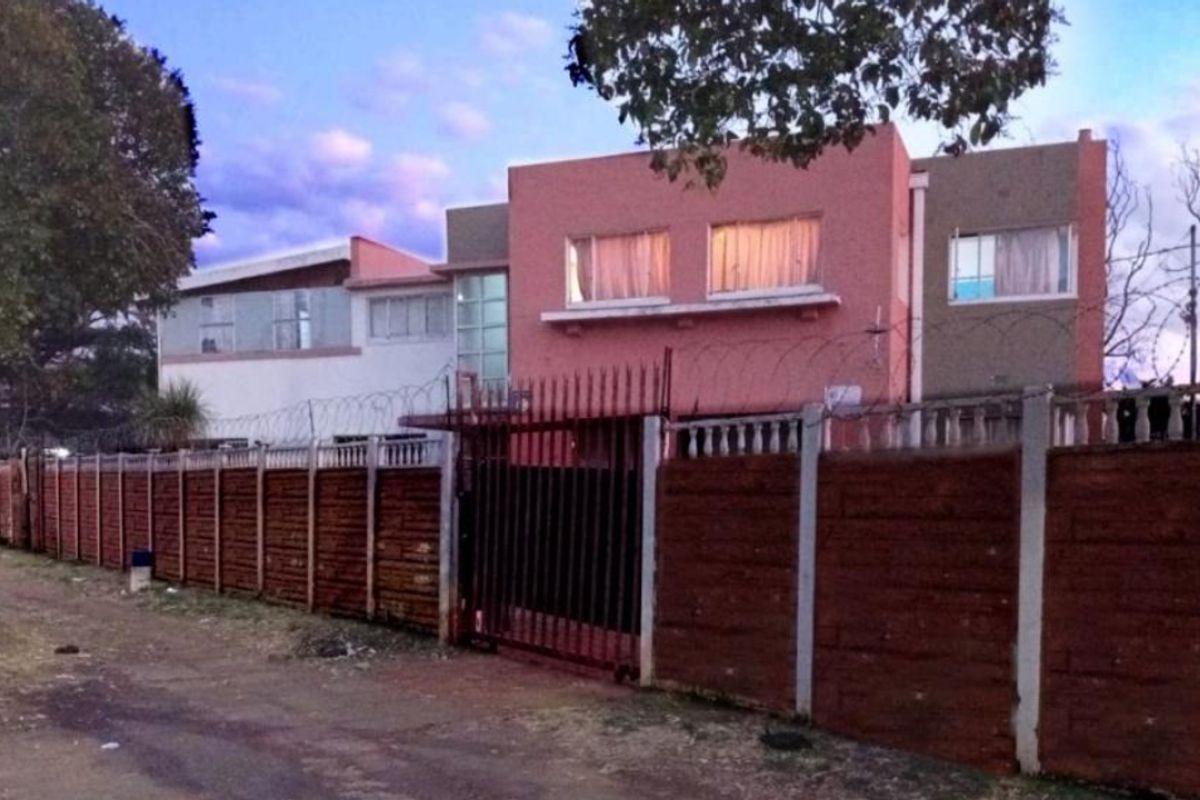 House For Sale In Johannesburg - Photo 3