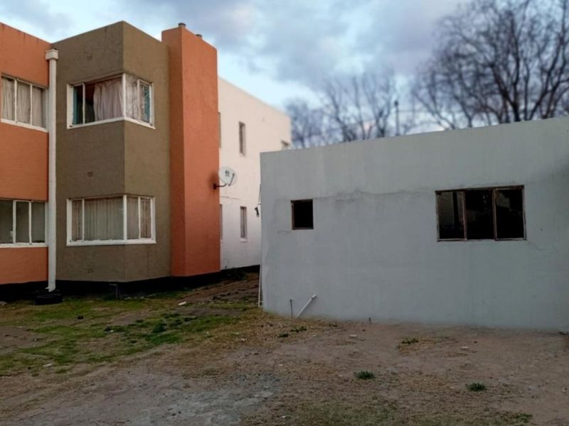 House For Sale In Johannesburg - Photo 4