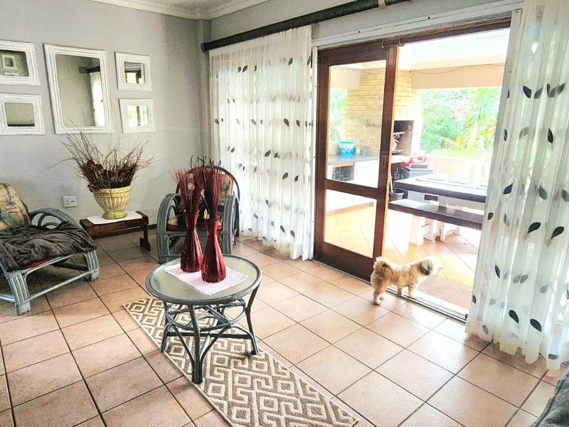 House For Sale In Port Edward - Photo 10