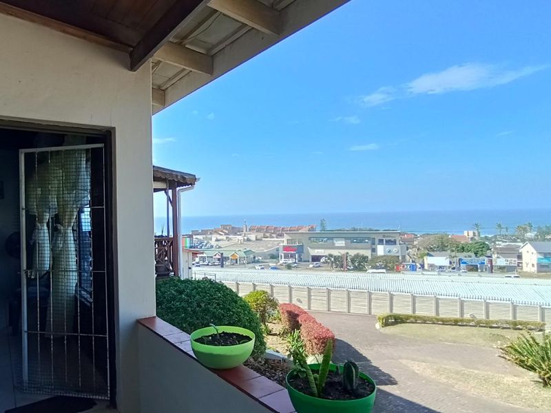 Apartment For Sale In Margate - Photo 3