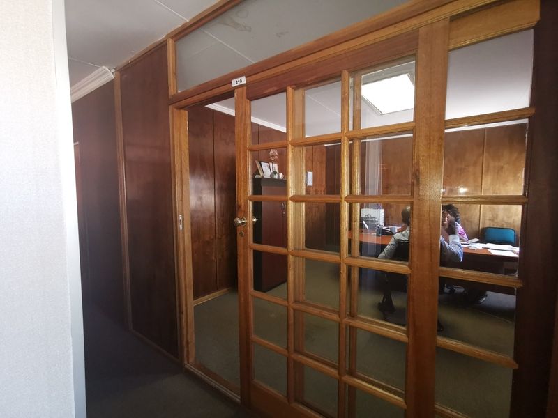 Commercial For Sale In Bloemfontein - Photo 9