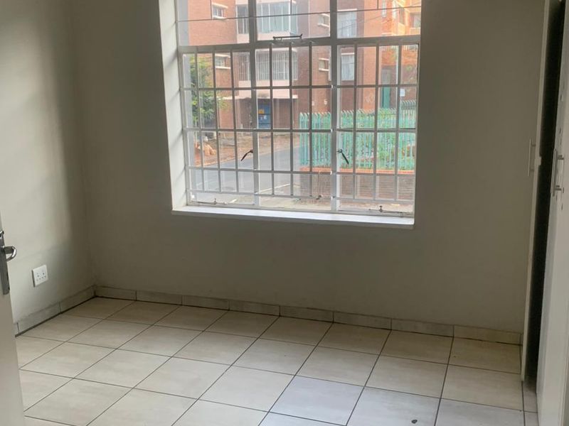 Apartment Rental Monthly In Johannesburg - Photo 9