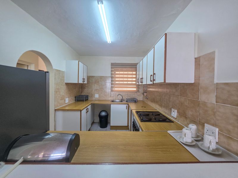 Apartment Rental Monthly In Margate - Photo 3